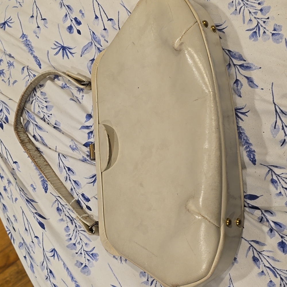 ❤️10/$13 Vintage clutch
